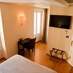 Hotel Restaurant Les Deux Freres Rocabruna