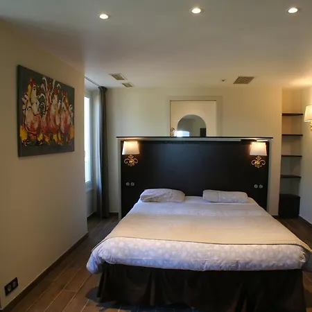 Restaurant Les Deux Freres روكوبرُن كاب مارتي