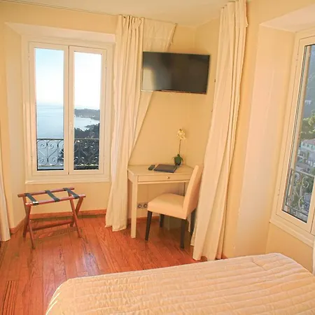 Restaurant Les Deux Freres فندق