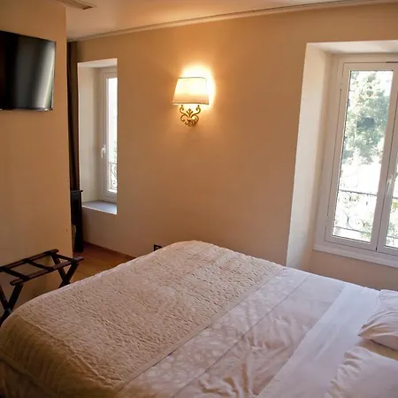 Restaurant Les Deux Freres 2* روكوبرُن كاب مارتي