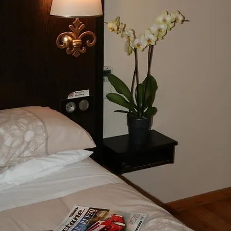 Restaurant Les Deux Freres 2* روكوبرُن كاب مارتي