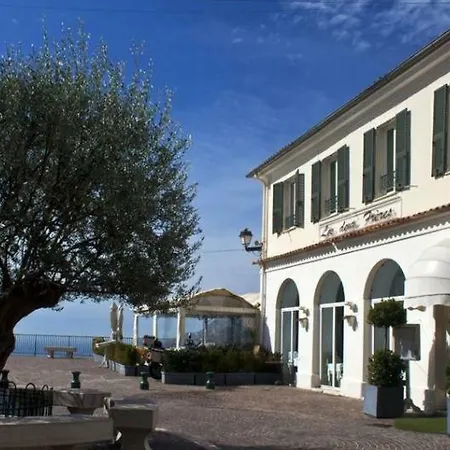 Restaurant Les Deux Freres Hotel Rocabruna