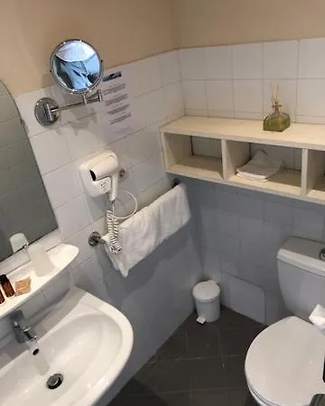 Restaurant Les Deux Freres 2* روكوبرُن كاب مارتي