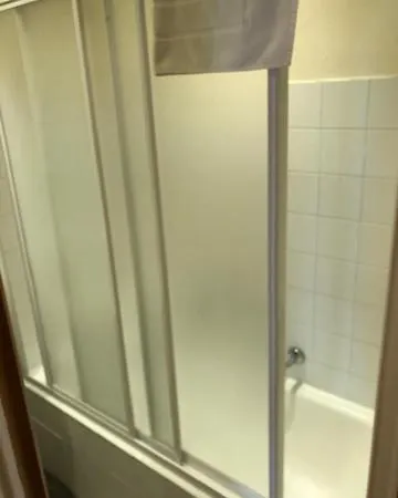 فندق Restaurant Les Deux Freres روكوبرُن كاب مارتي