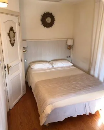 Restaurant Les Deux Freres 2*