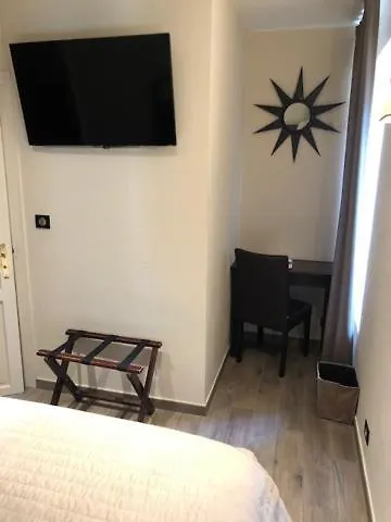 Restaurant Les Deux Freres فندق روكوبرُن كاب مارتي